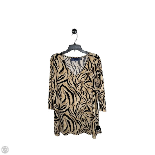 Top Short Sleeve By Susan Graver In Animal Print, Size: 1x