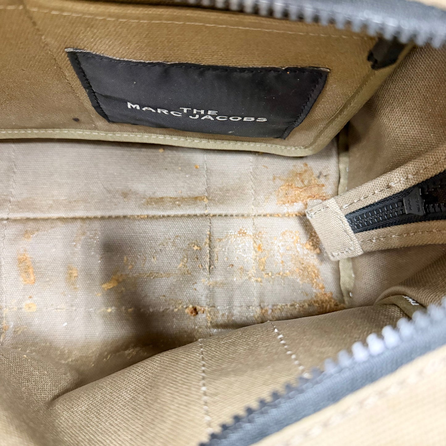 Tote Luxury Designer By Marc Jacobs, Size: Medium