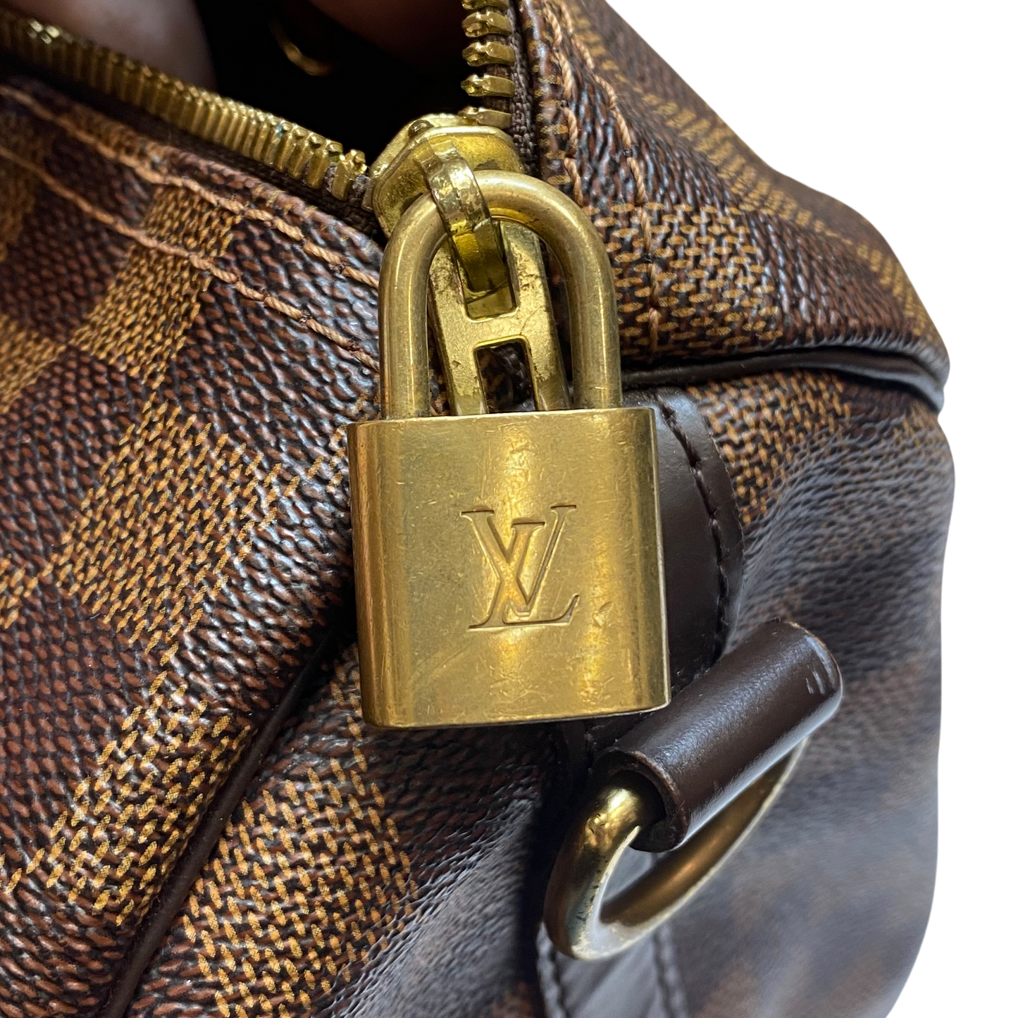 Handbag Luxury Designer By Louis Vuitton, Size: Medium