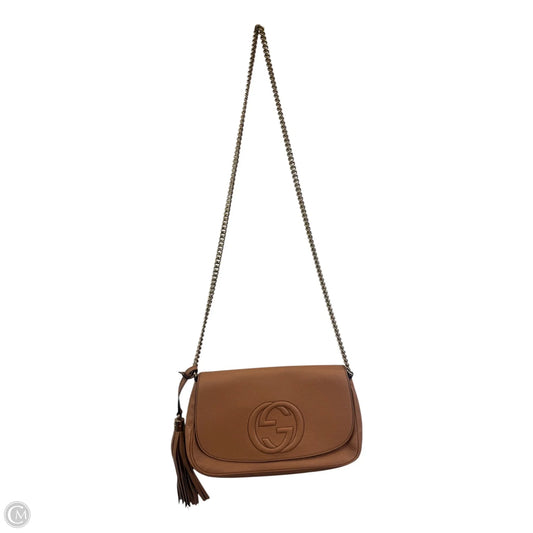 Handbag Luxury Designer By Gucci, Size: Medium