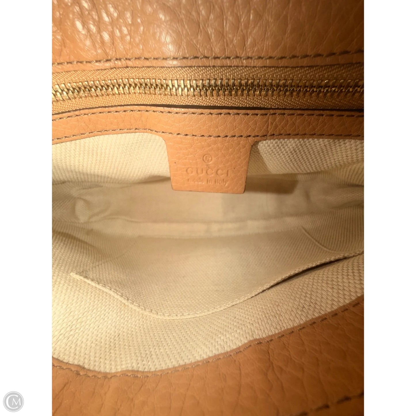 Handbag Luxury Designer By Gucci, Size: Medium