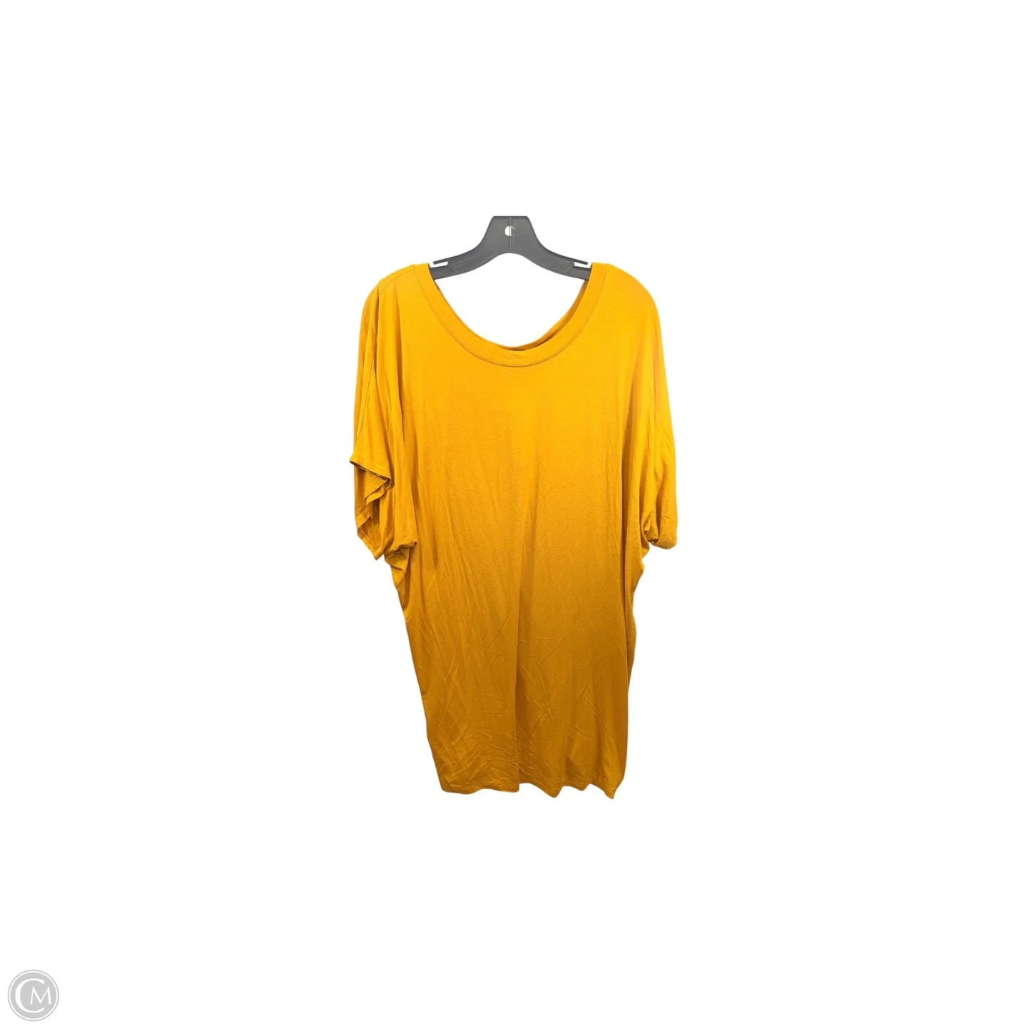 Top Short Sleeve Basic By Free to Live In Yellow, Size: Xxl