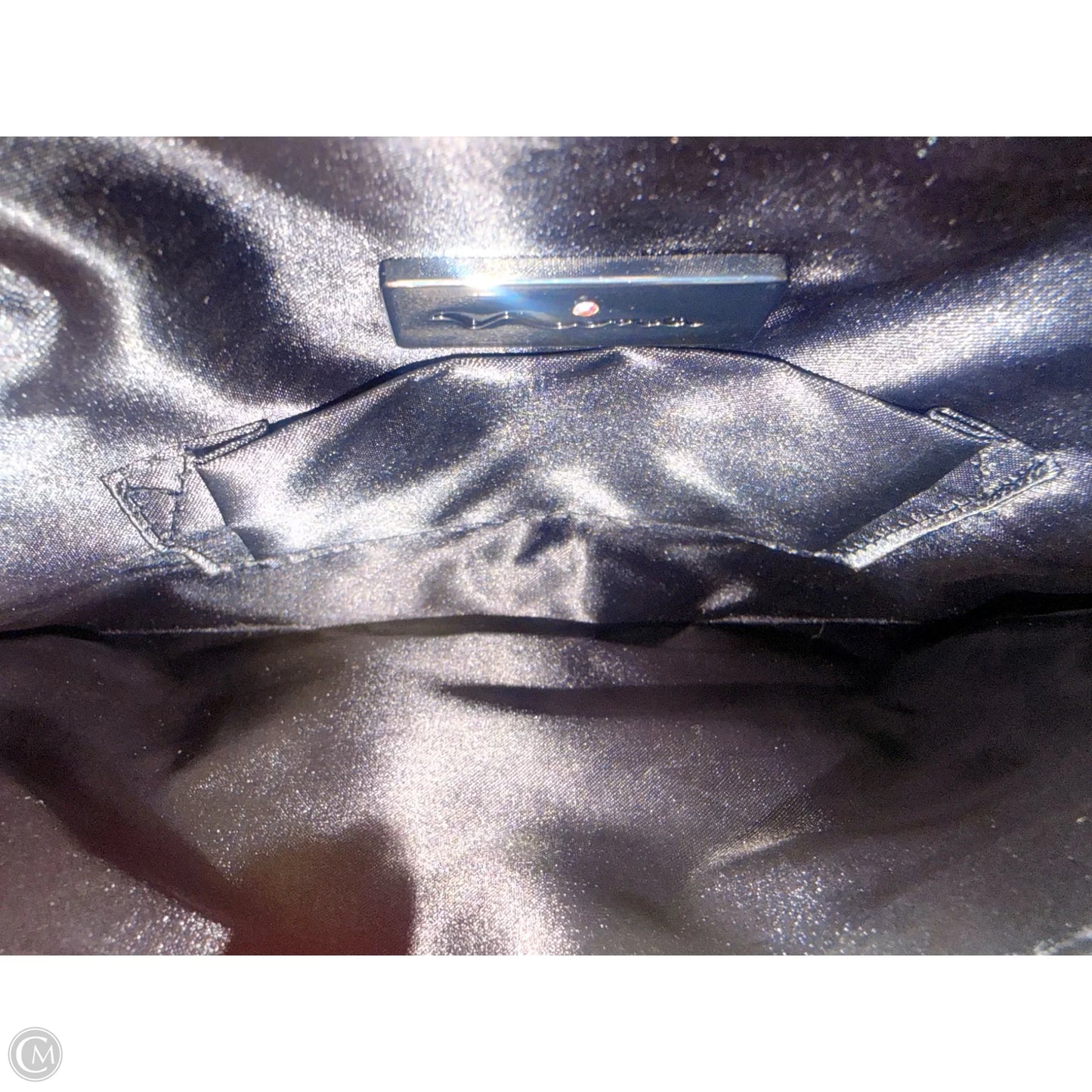 Clutch By Nina, Size: Medium