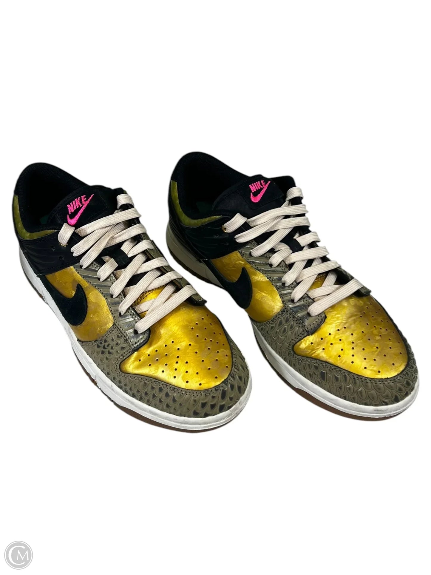 Shoes Athletic By Nike In Black & Gold, Size: 8