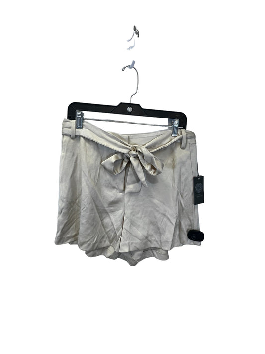 Tan Shorts Vince Camuto, Size M