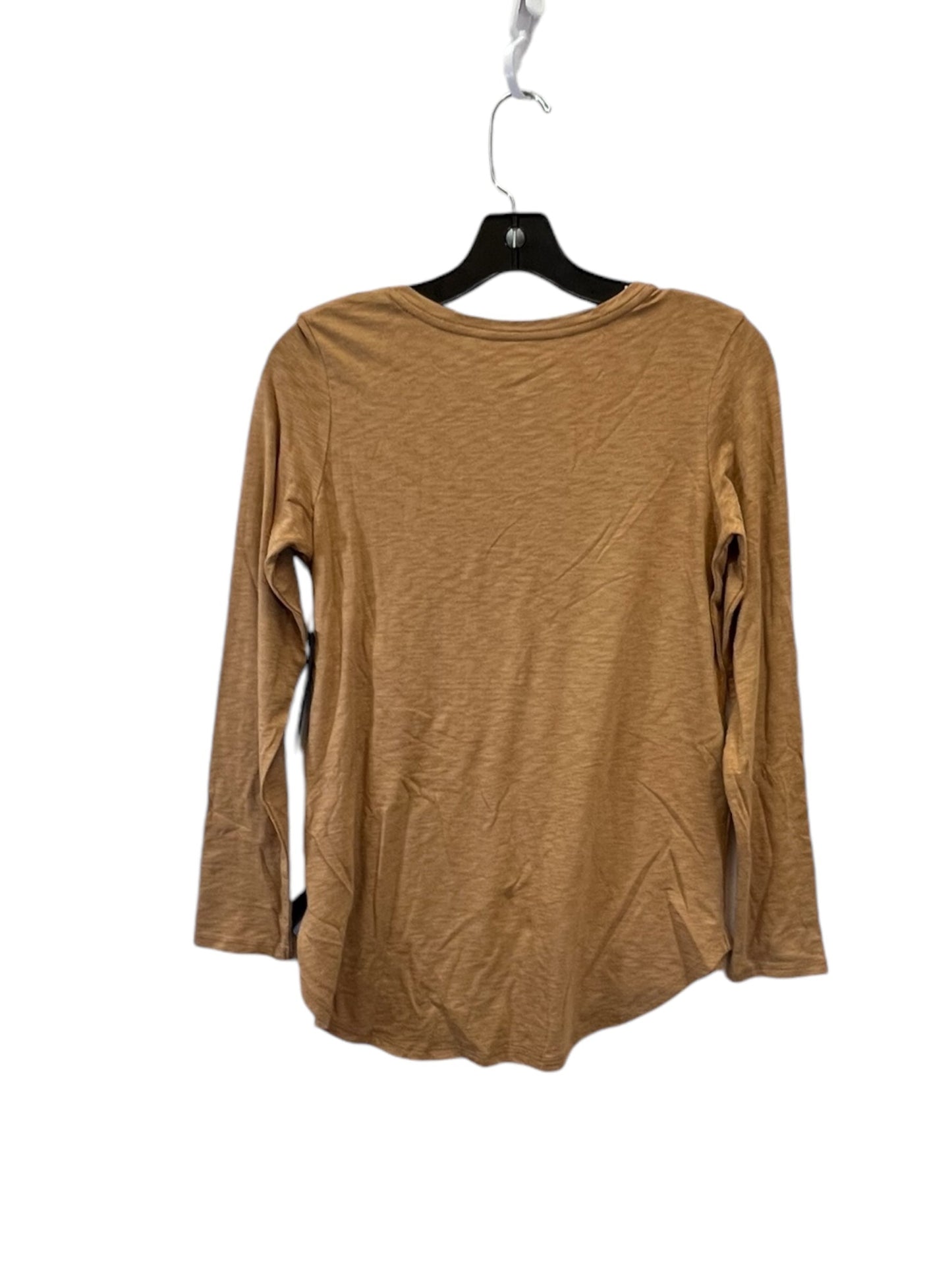 Top Long Sleeve By Tahari By Arthur Levine In Tan, Size: Xs