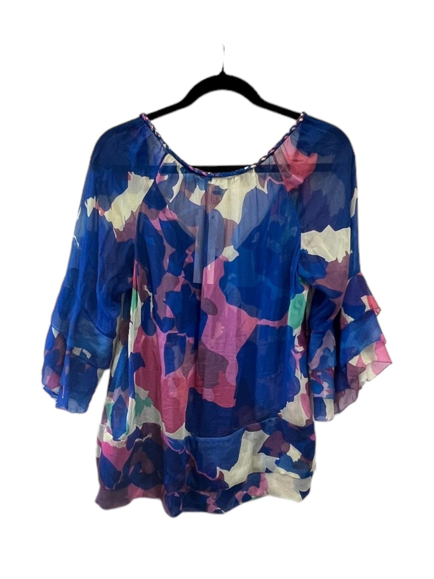 Top Short Sleeve Designer By Diane Von Furstenberg In Blue & Pink, Size: M