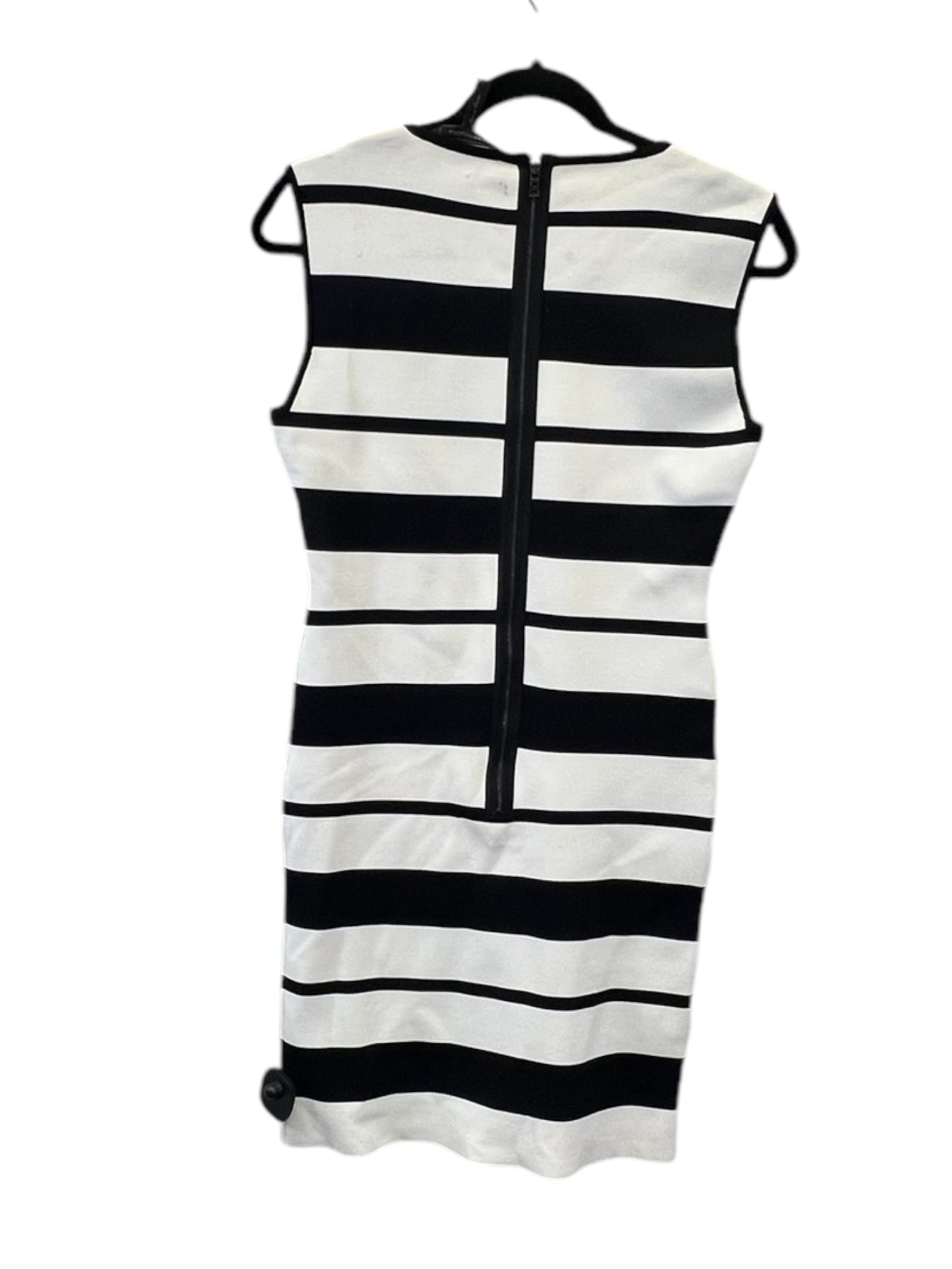 Dress Designer By Bcbgmaxazria In Black & White, Size: L