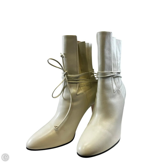 Boots Luxury Designer By Gucci In White, Size: 9