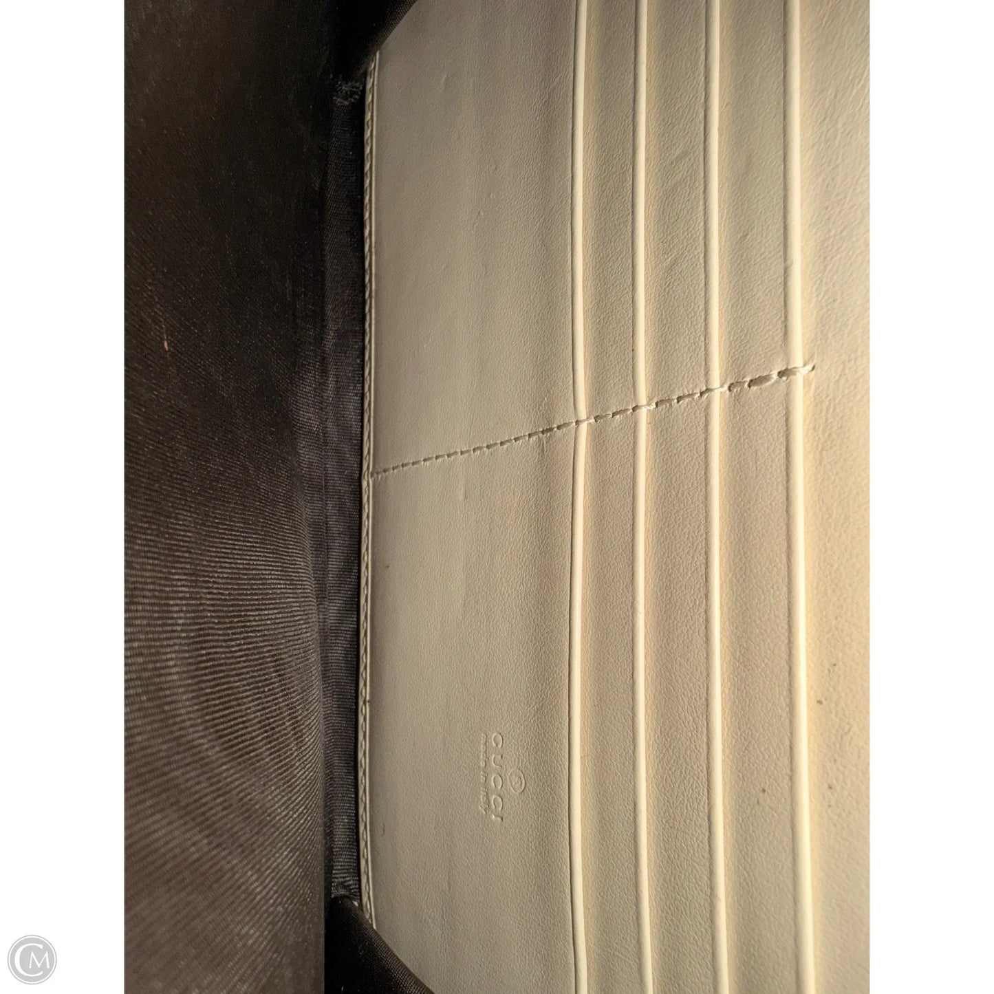 Handbag Designer By Gucci, Size: Small