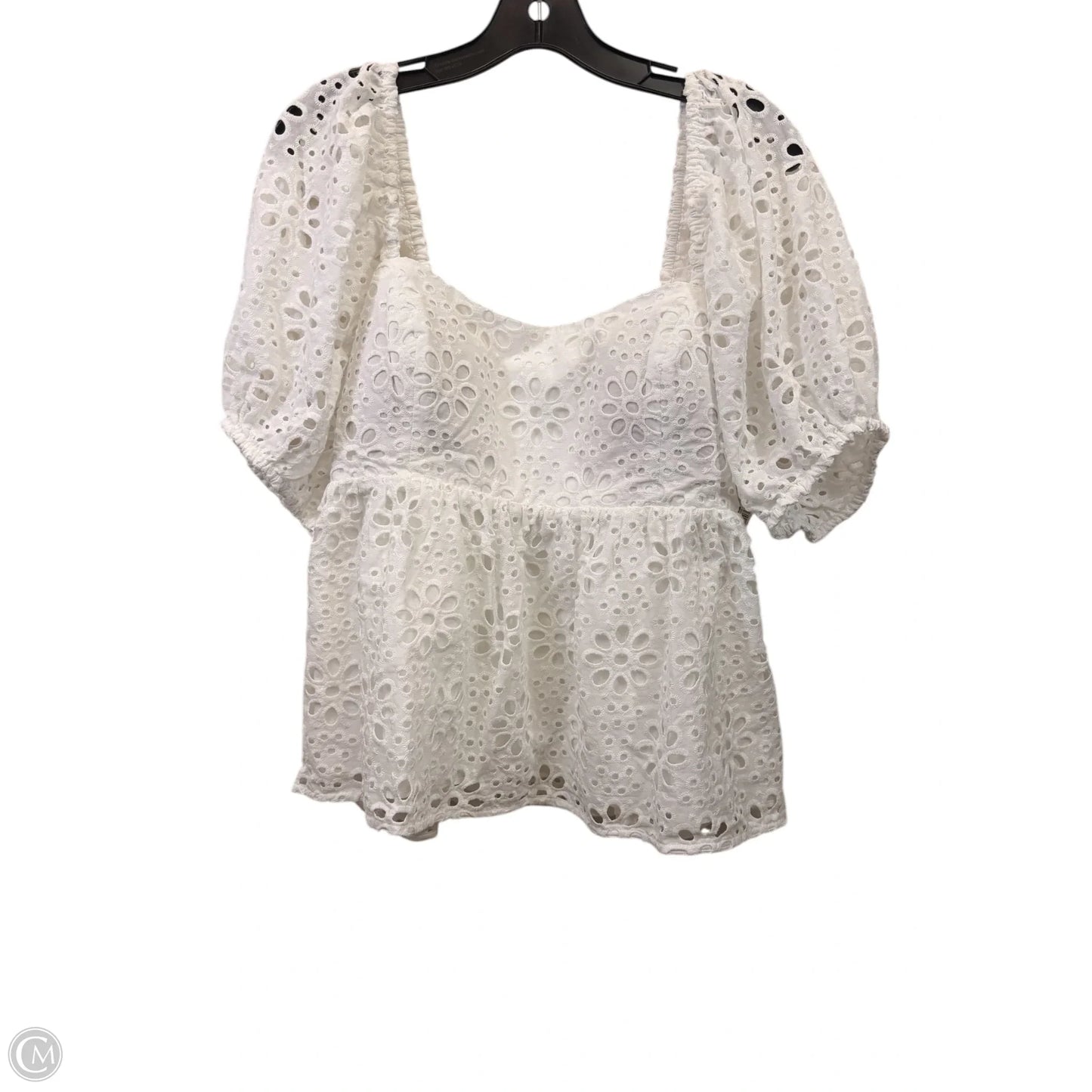 Top Short Sleeve Designer By Lilly Pulitzer In White, Size: Xl