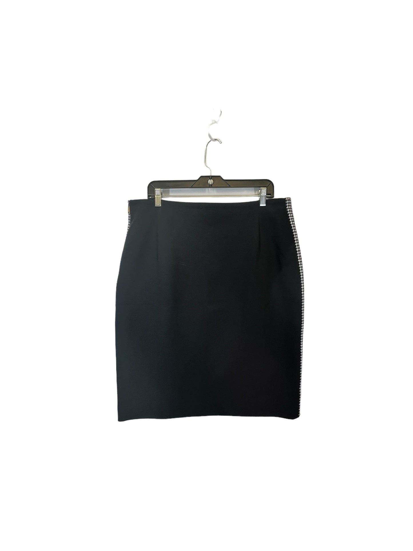 Skirt Designer By Escada  Size: 2x