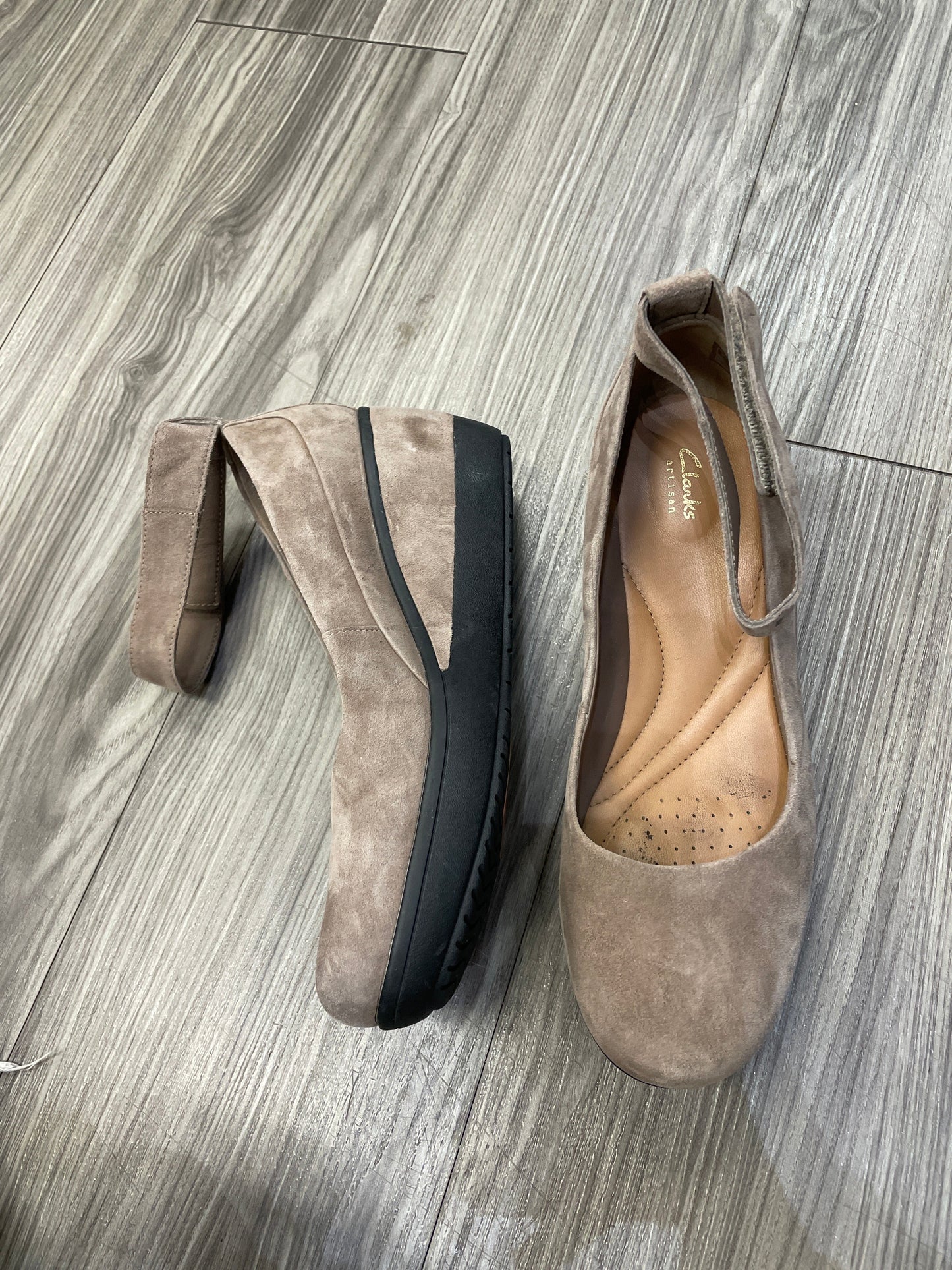 Shoes Heels Wedge By Clarks  Size: 7.5