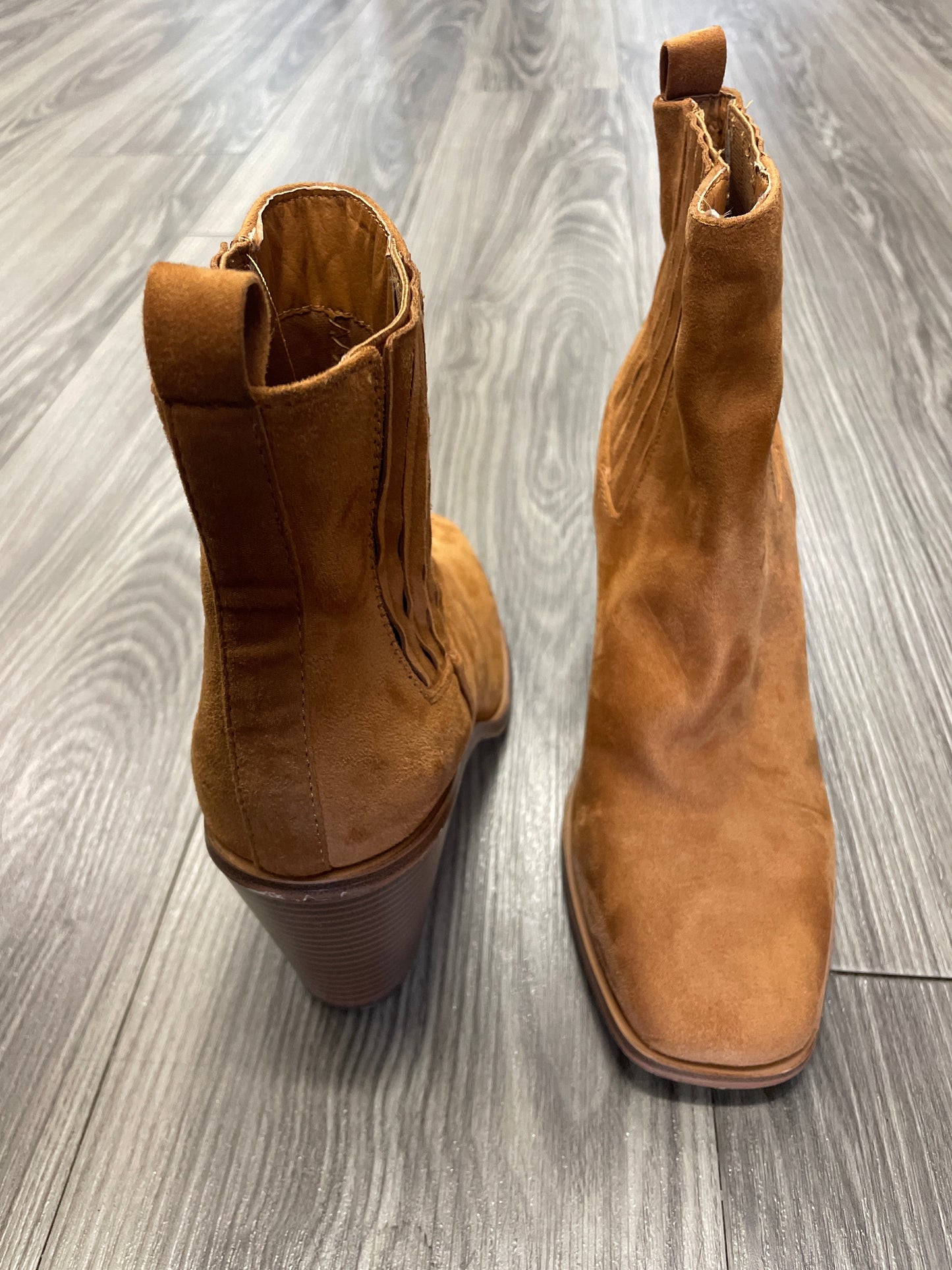 Brown Boots Ankle Heels Clothes Mentor, Size 8