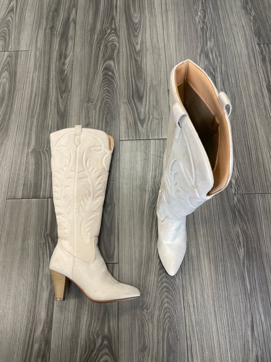 Cream Boots Western Clothes Mentor, Size 8