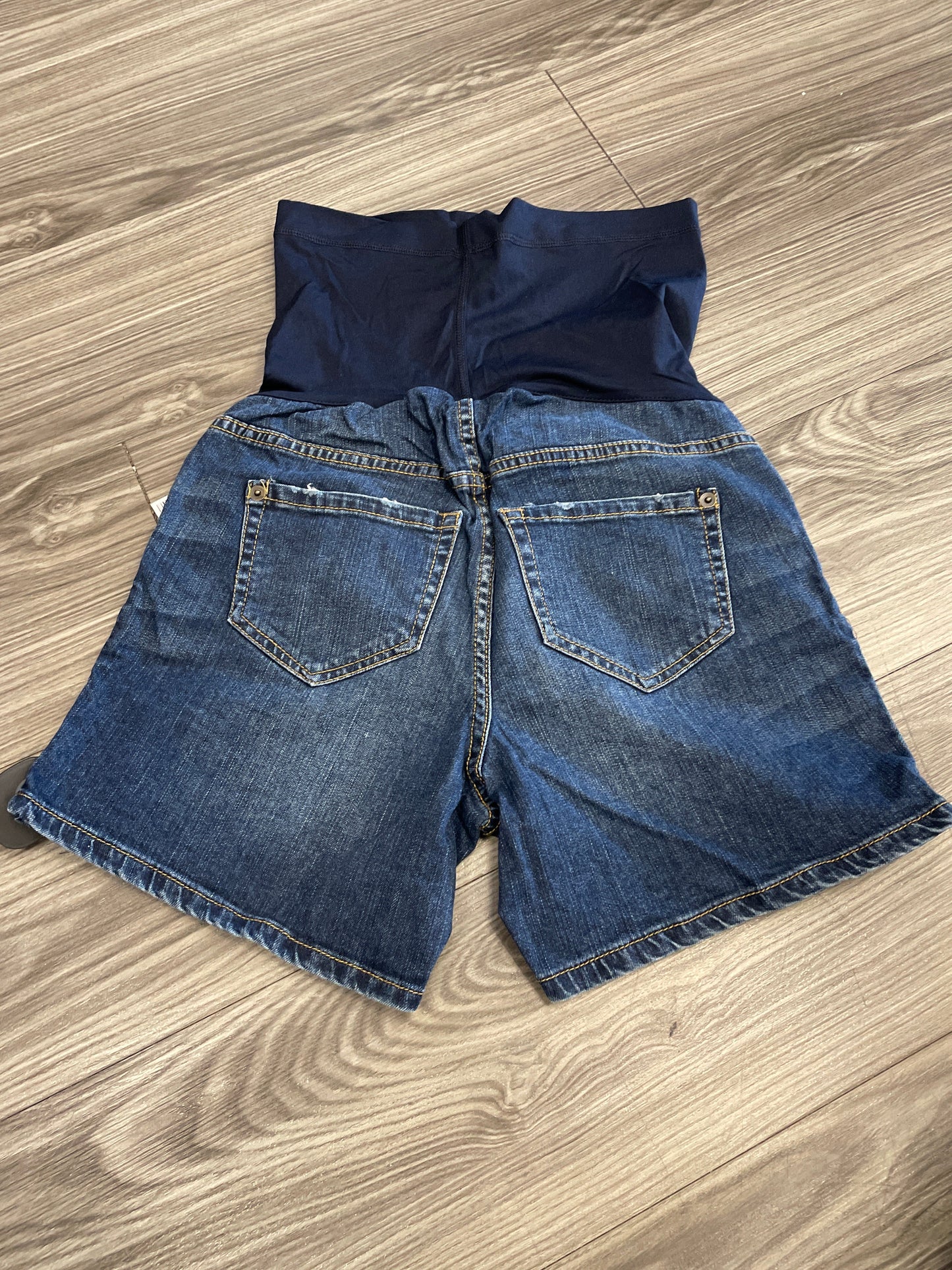 Maternity Shorts By Liz Lange  Size: Xs