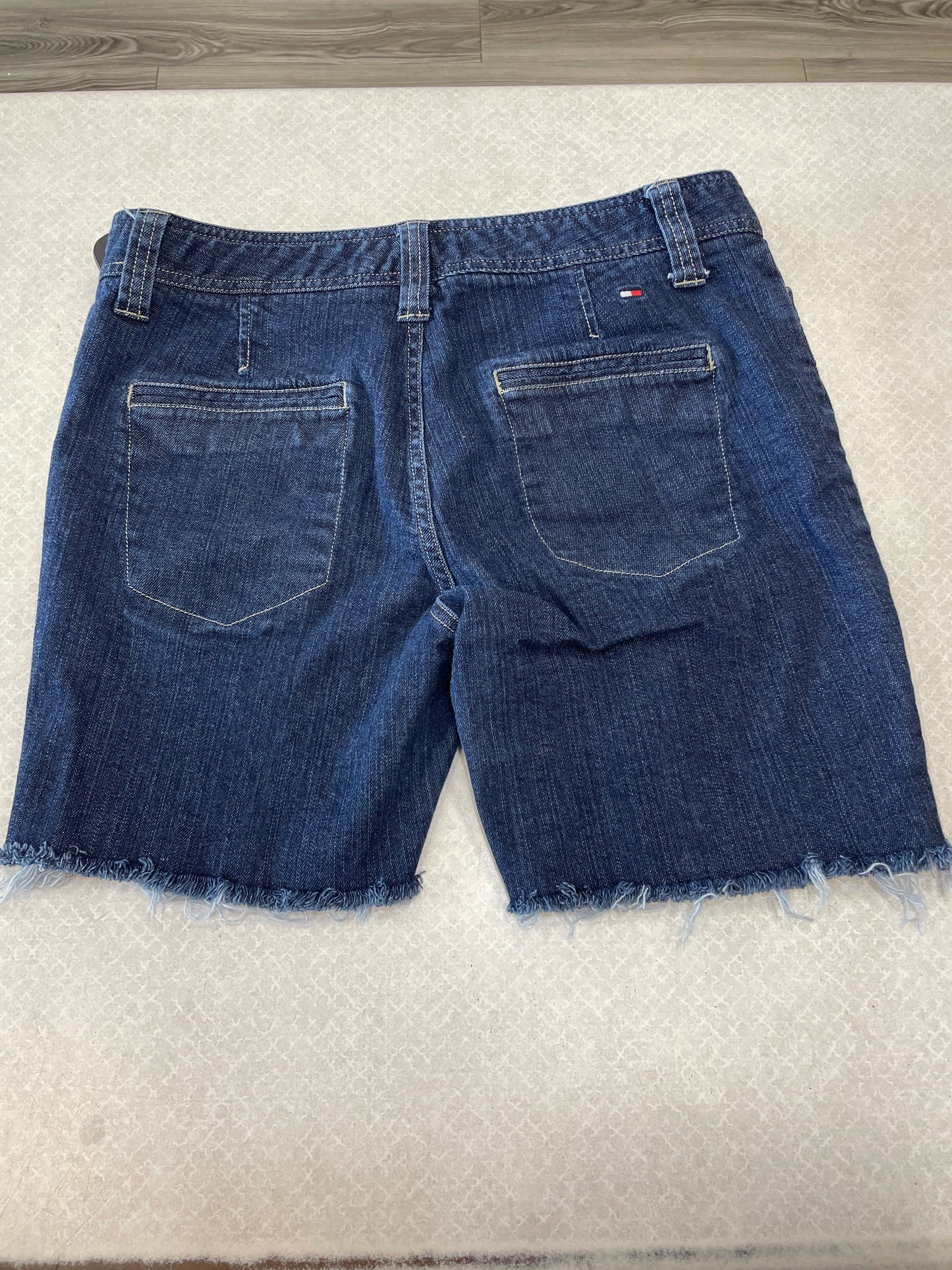 Shorts By Tommy Hilfiger  Size: 10