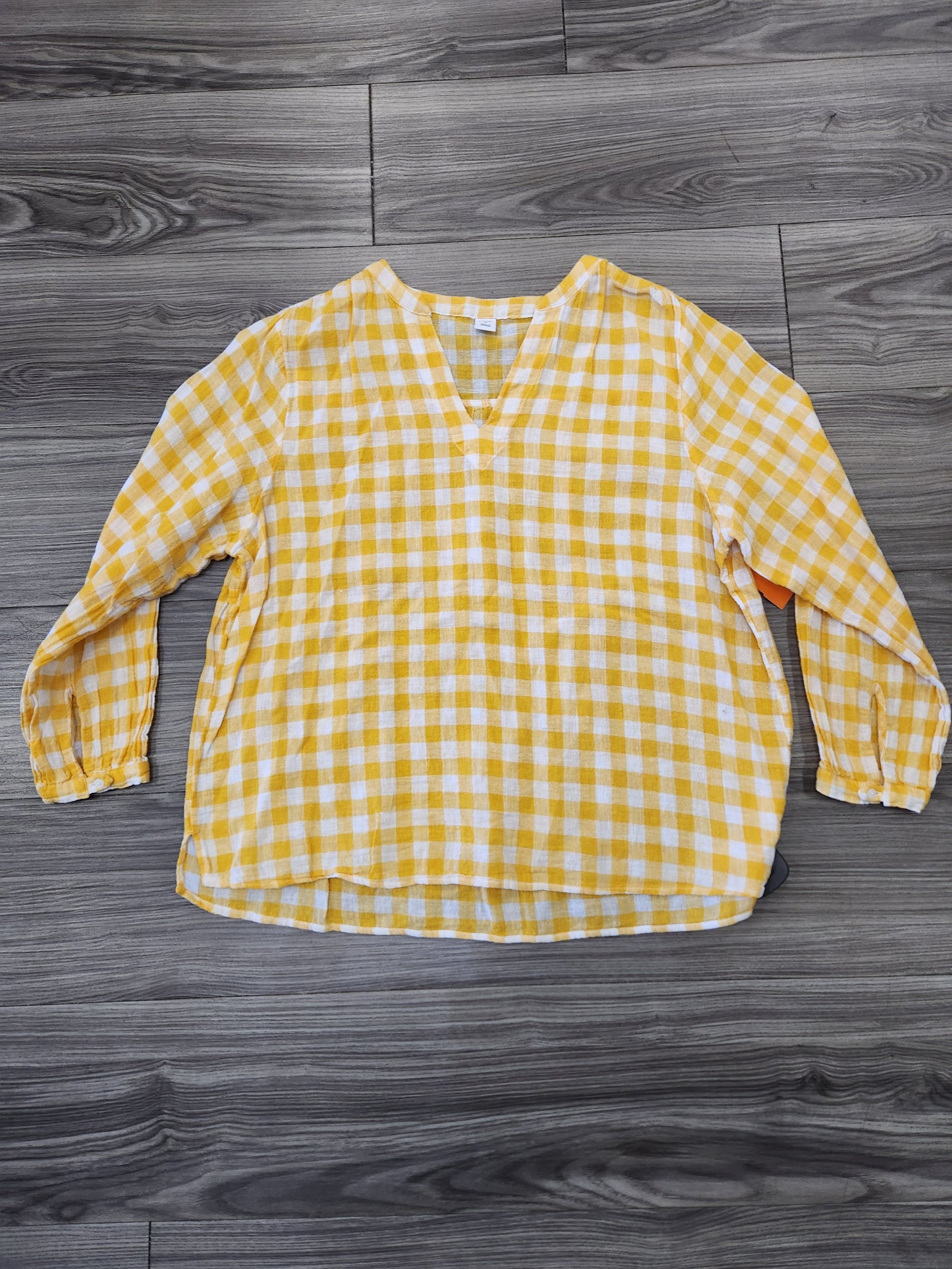 Top Long Sleeve By Old Navy  Size: M