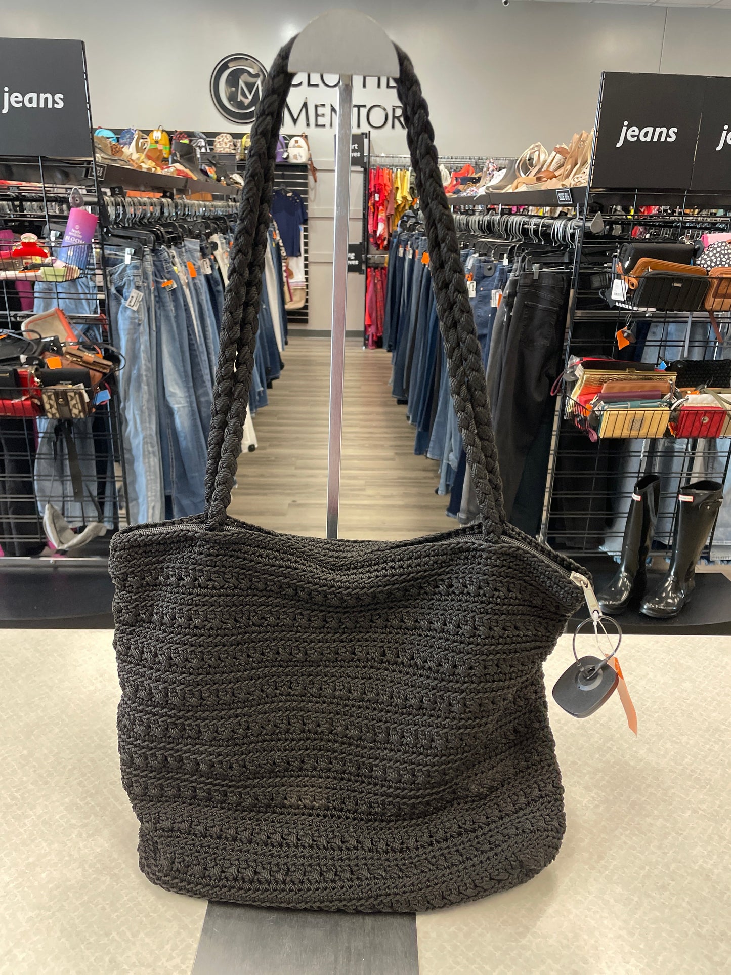 Handbag By Clothes Mentor  Size: Medium