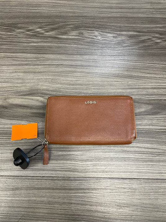 Wallet Leather By Lodis  Size: Medium
