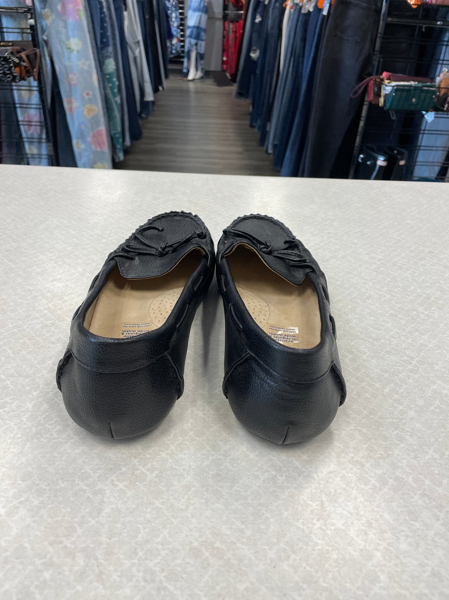 Shoes Flats By St Johns Bay  Size: 6.5