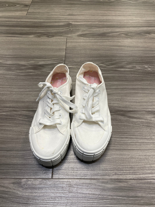 White Shoes Sneakers Platform Mad Love, Size 8