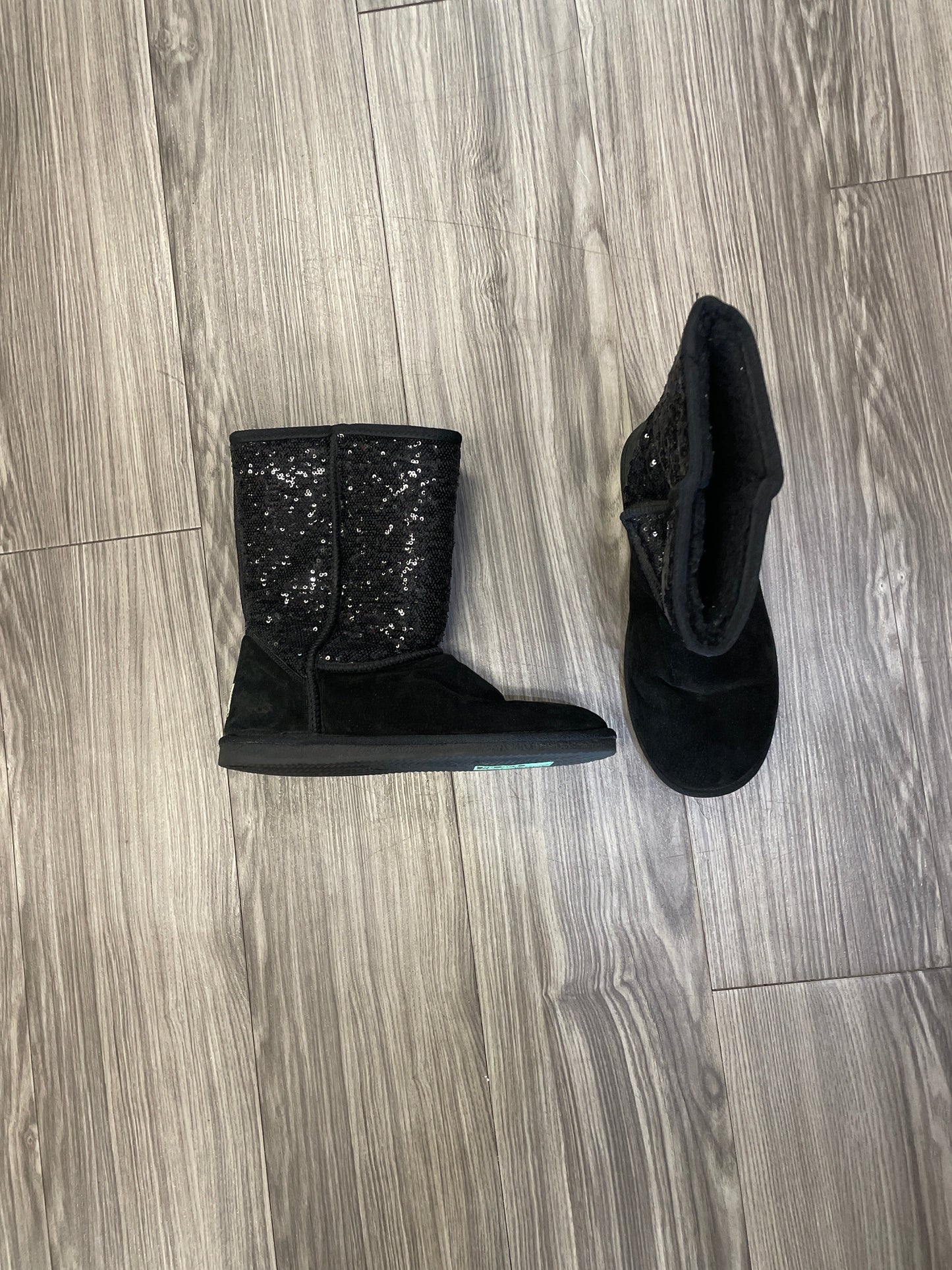 Black Boots Snow Lamo, Size 11