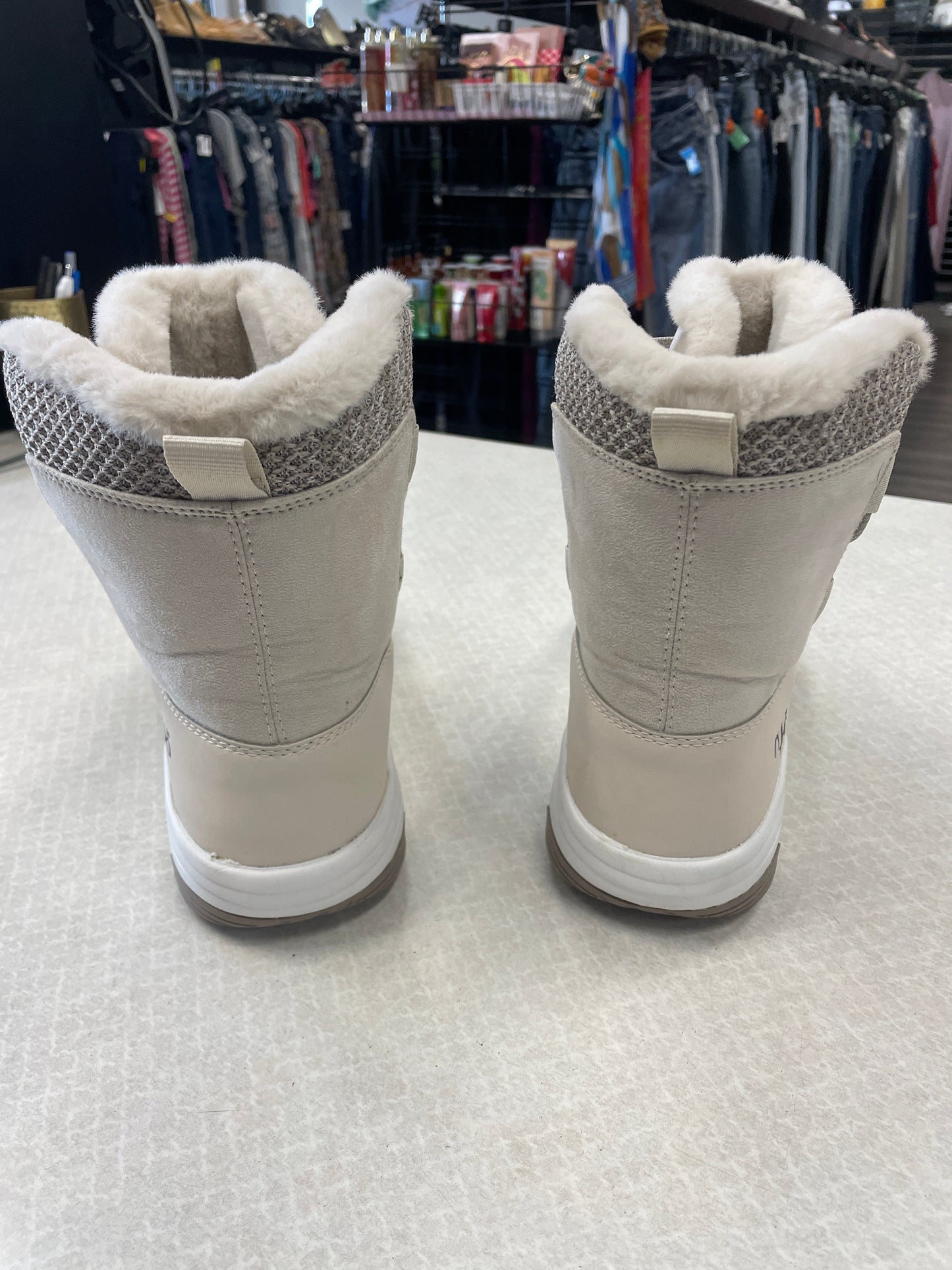 White Boots Snow Ryka, Size 10