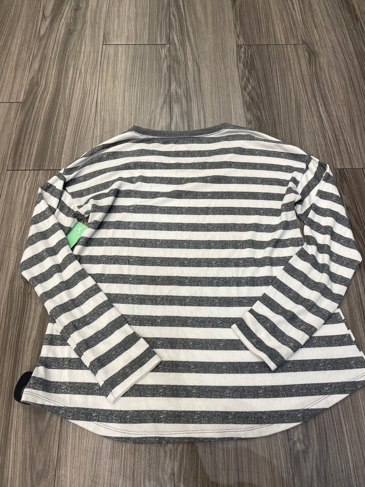 Striped Pattern Top Long Sleeve Maurices, Size S