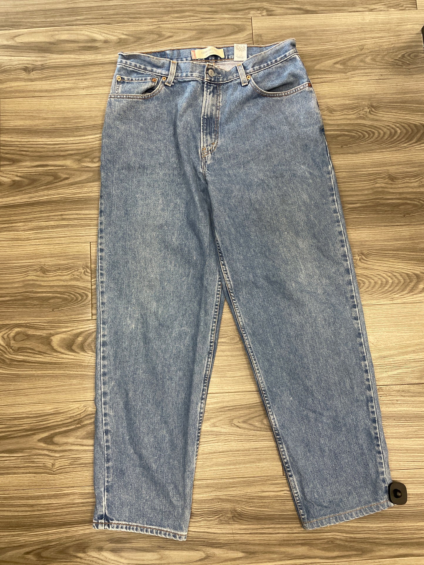 Blue Jeans Straight Levis, Size 18