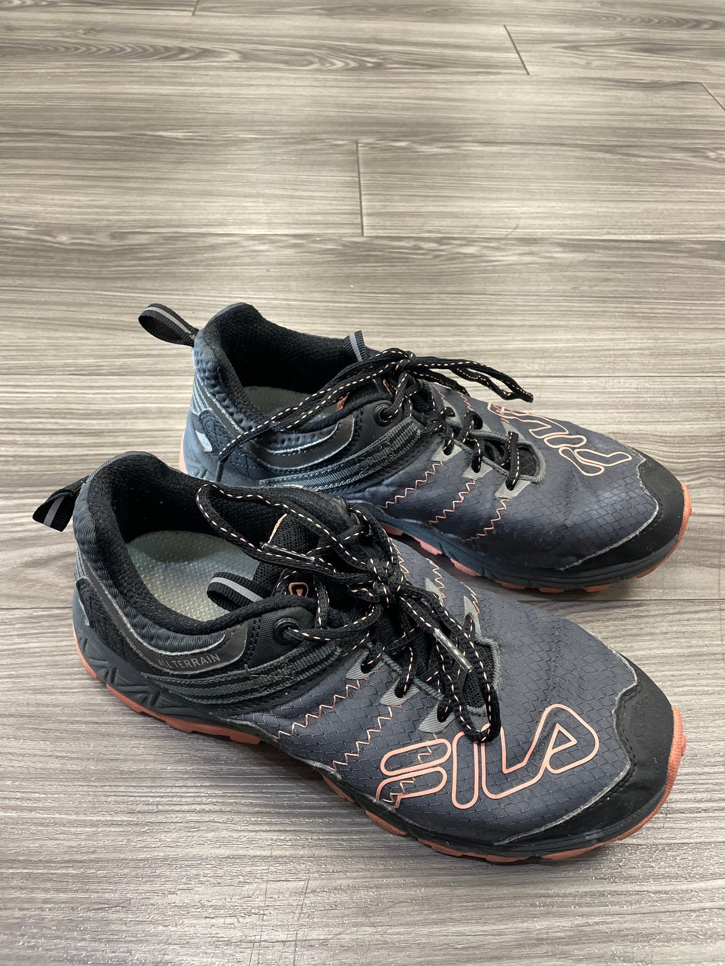 Shoes Athletic By Fila In Black & Pink, Size: 8