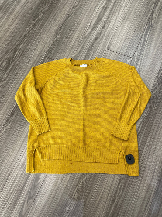 Sweatshirt Crewneck By Old Navy In Yellow, Size: Xl