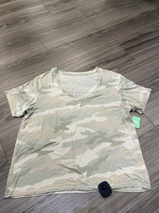 Top Short Sleeve By American Eagle In Camouflage Print, Size: S