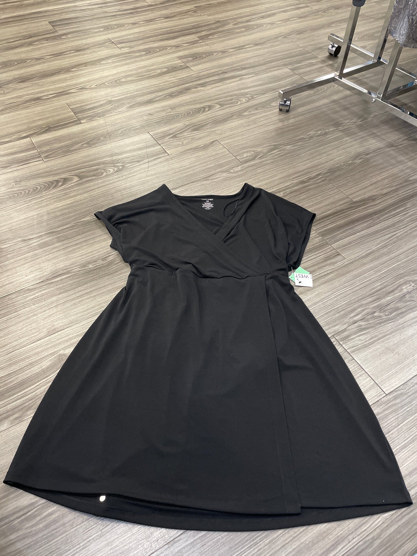 Dress Party Short By Nine West In Black, Size: 3x