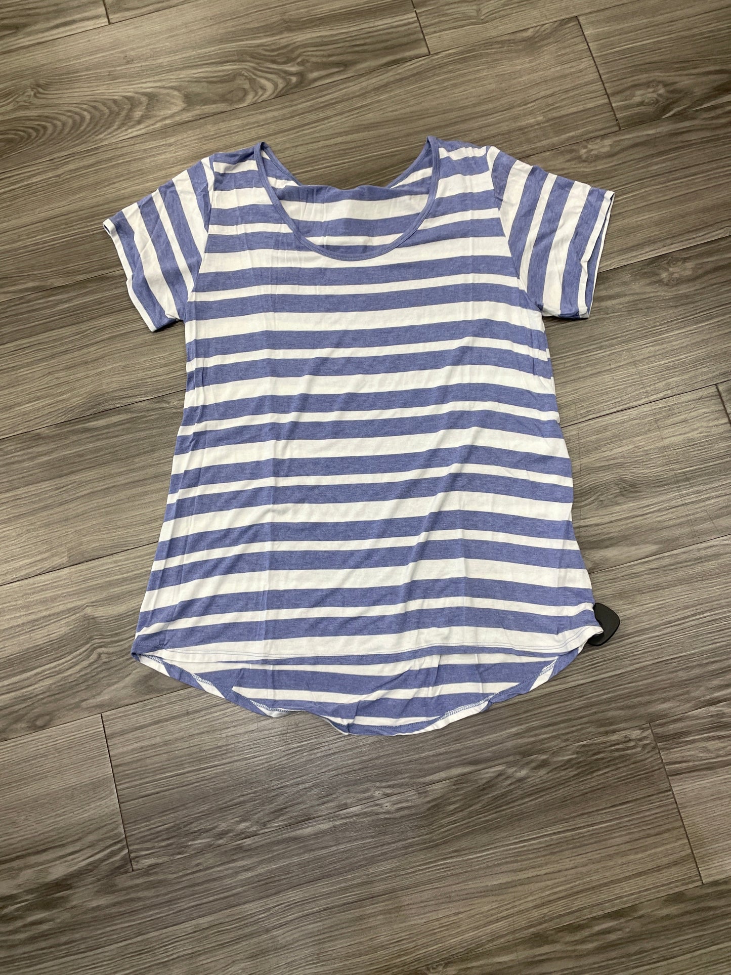 Top Short Sleeve By Lularoe In Striped Pattern, Size: L