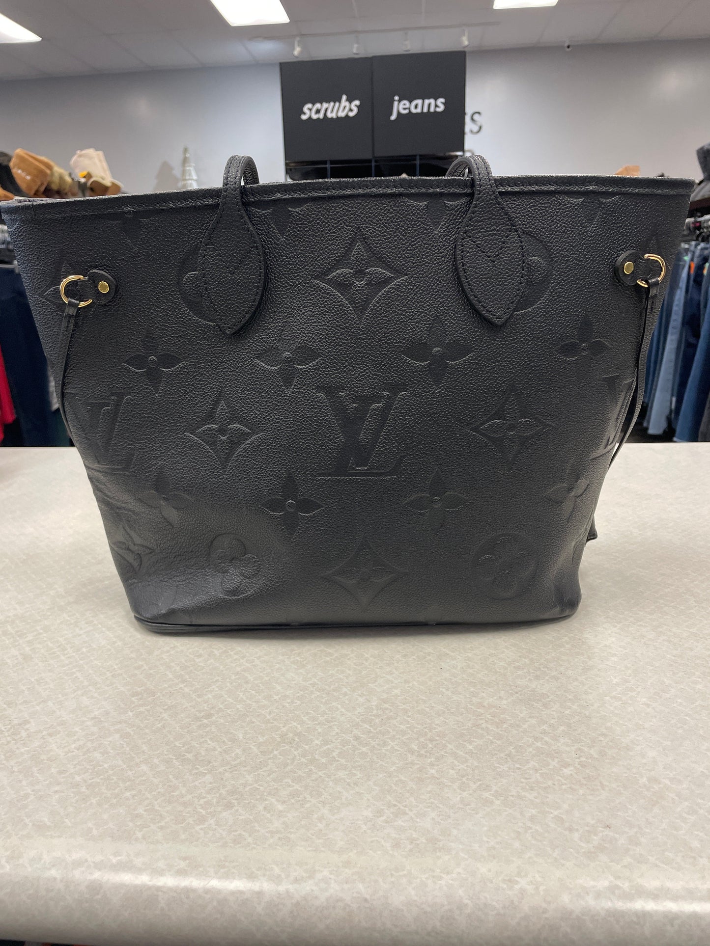 Tote Luxury Designer By Louis Vuitton, Size: Medium