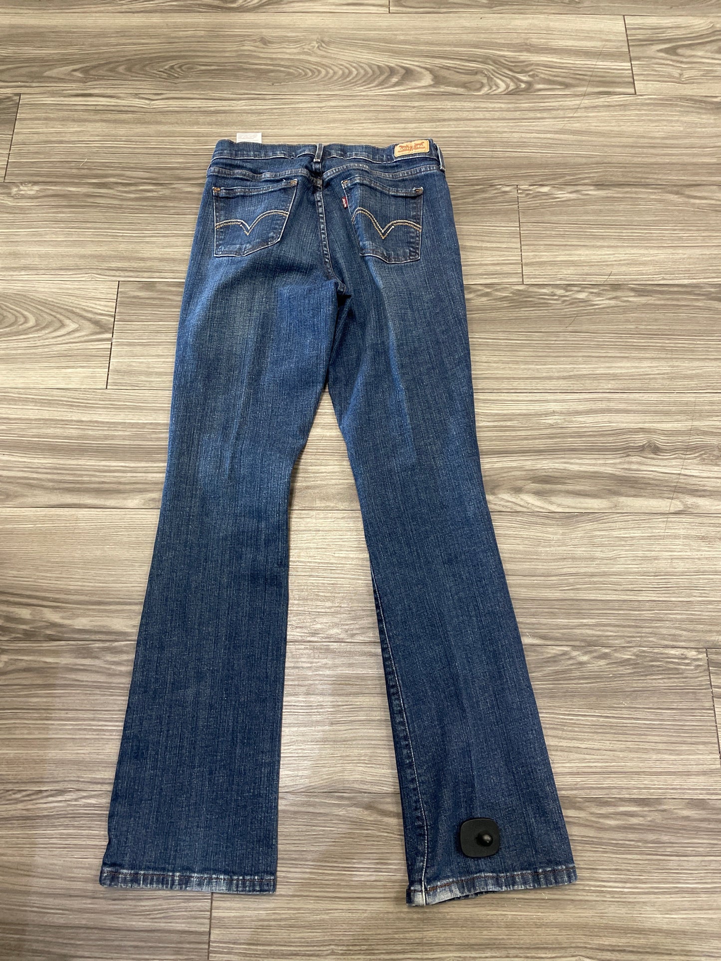 Jeans Boot Cut By Levis In Blue, Size: 6