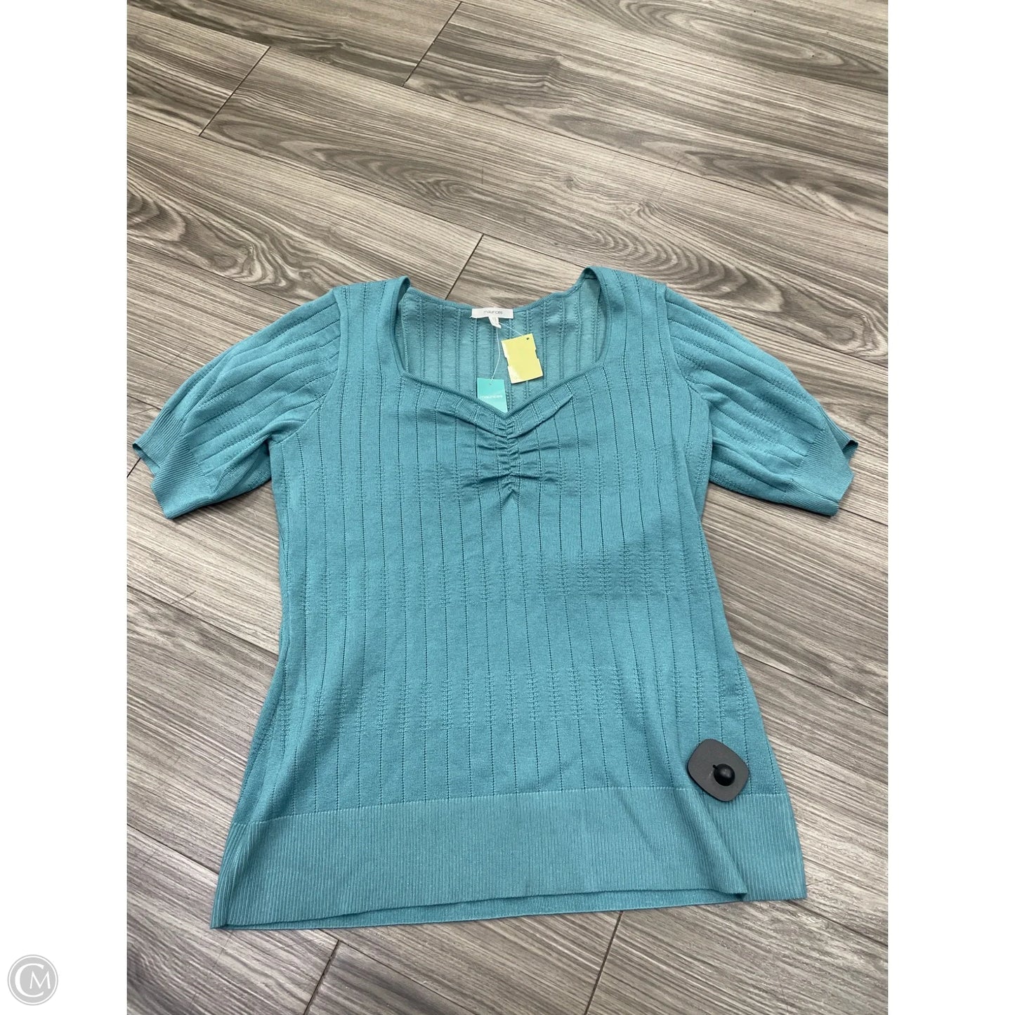 Top Short Sleeve By Maurices In Blue, Size: L