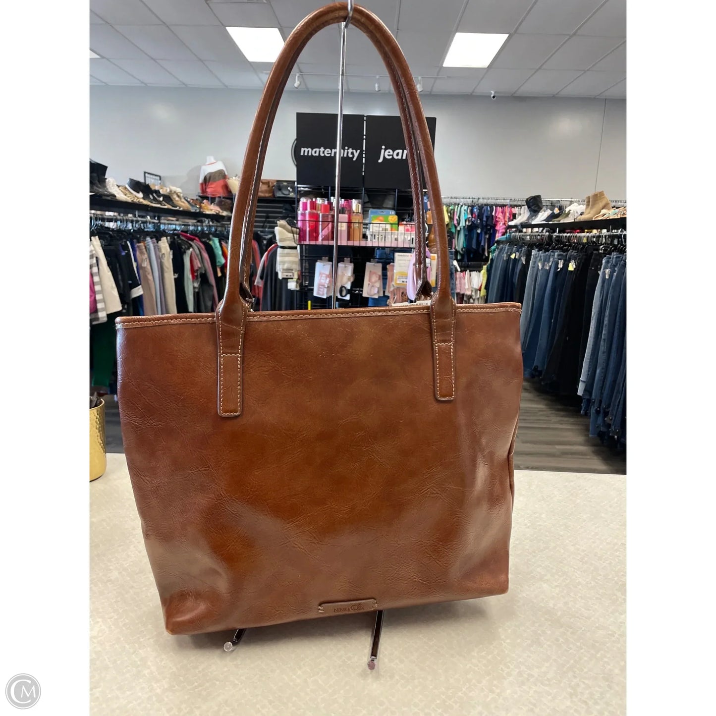 Tote By Clothes Mentor, Size: Medium