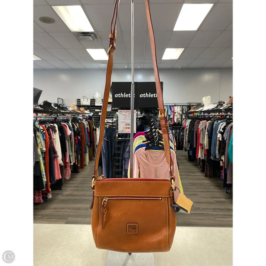 Crossbody Designer By Dooney And Bourke, Size: Medium
