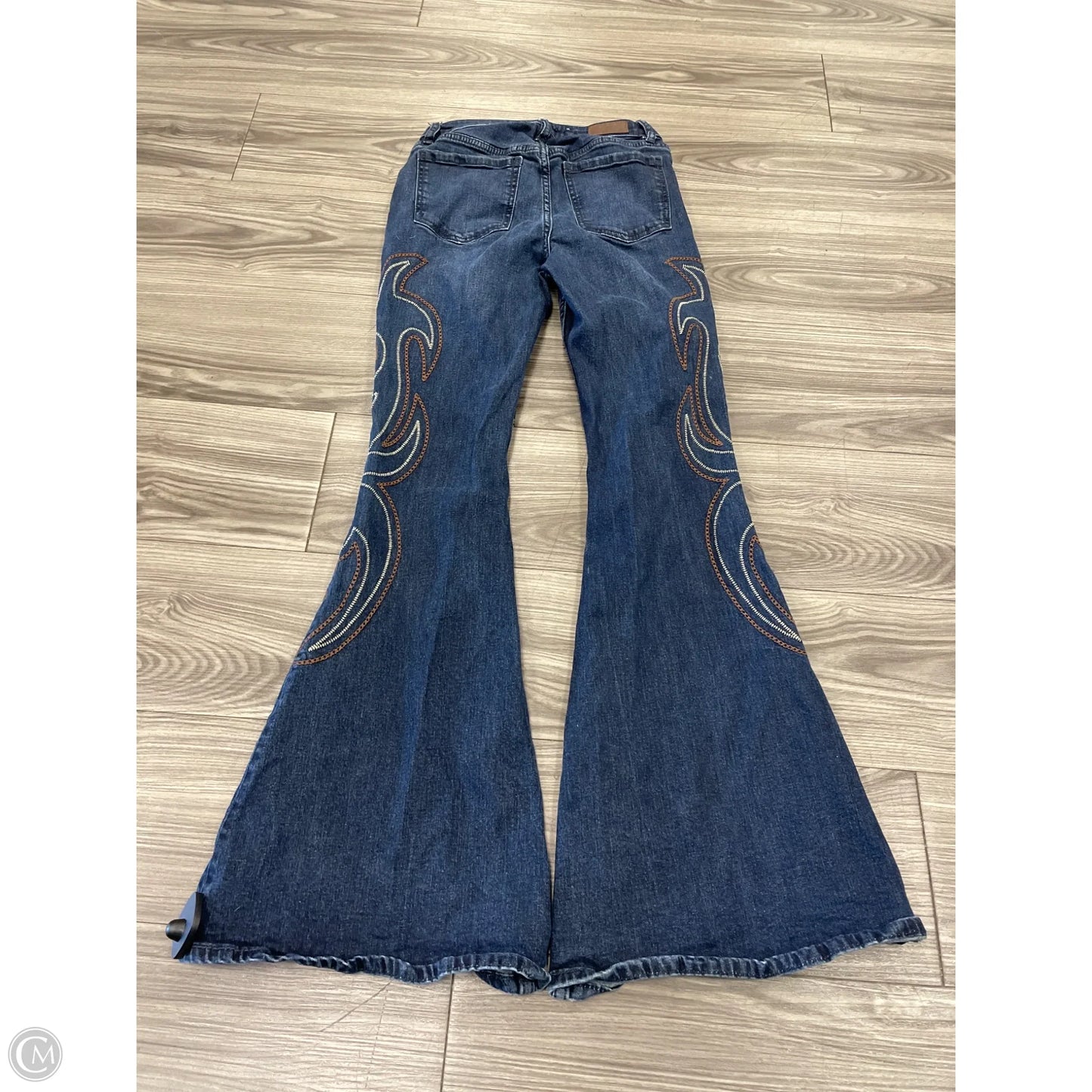Jeans Flared By Shyanne In Blue Denim, Size: 6