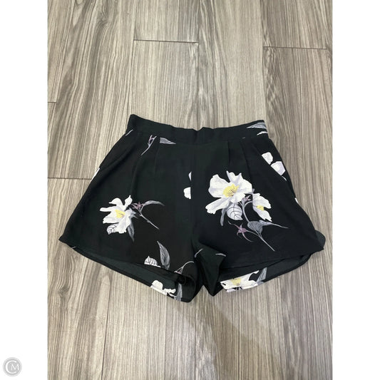 Shorts By Clothes Mentor In Floral Print, Size: S
