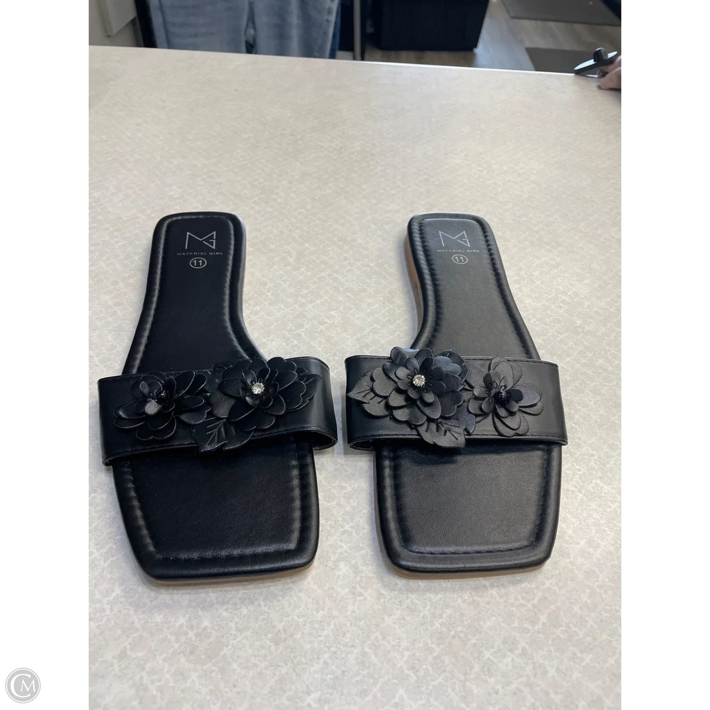 Shoes Flats By Material Girl In Black, Size: 11