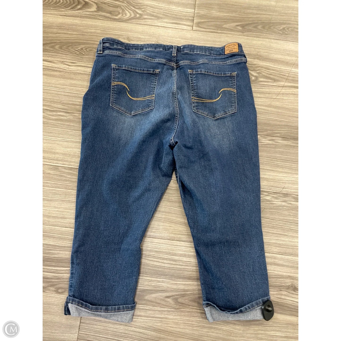 Capris By Levis In Blue, Size: 22