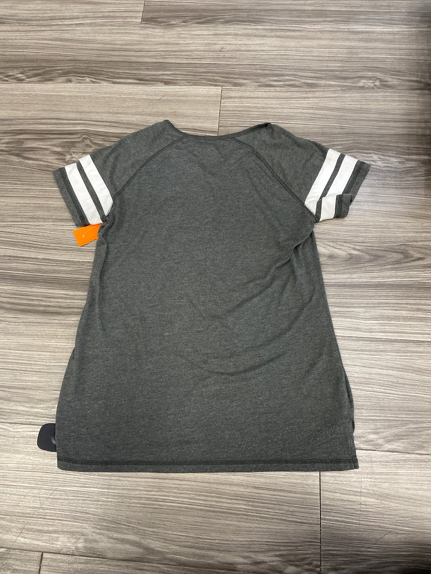 Top Short Sleeve By Clothes Mentor  Size: S