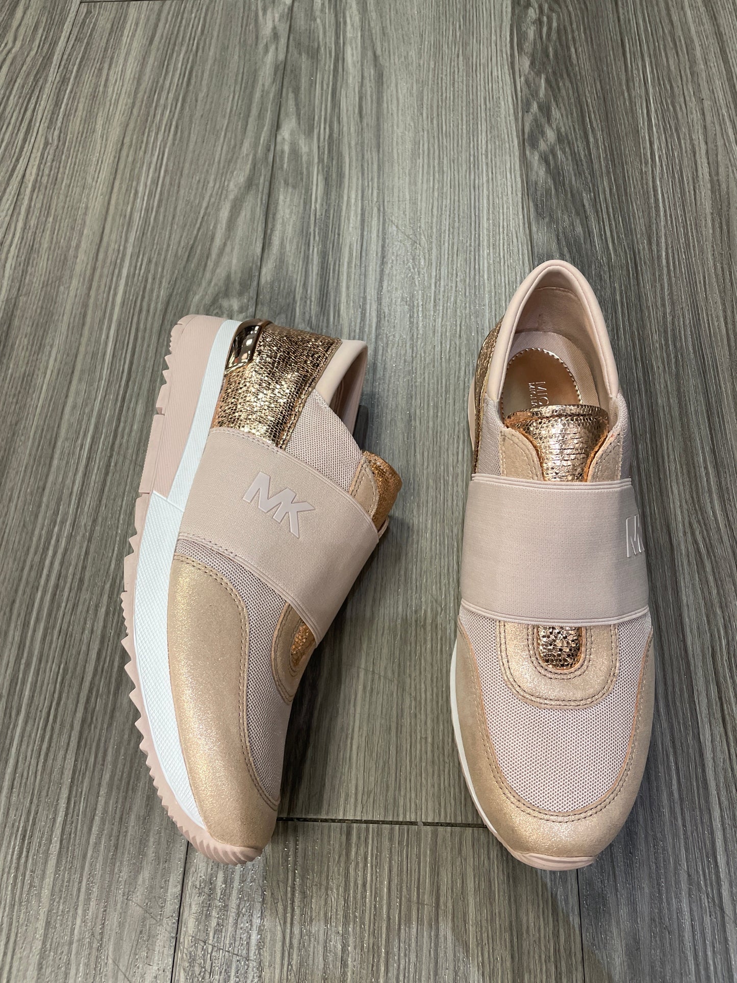 Pink Shoes Sneakers Michael Kors, Size 9