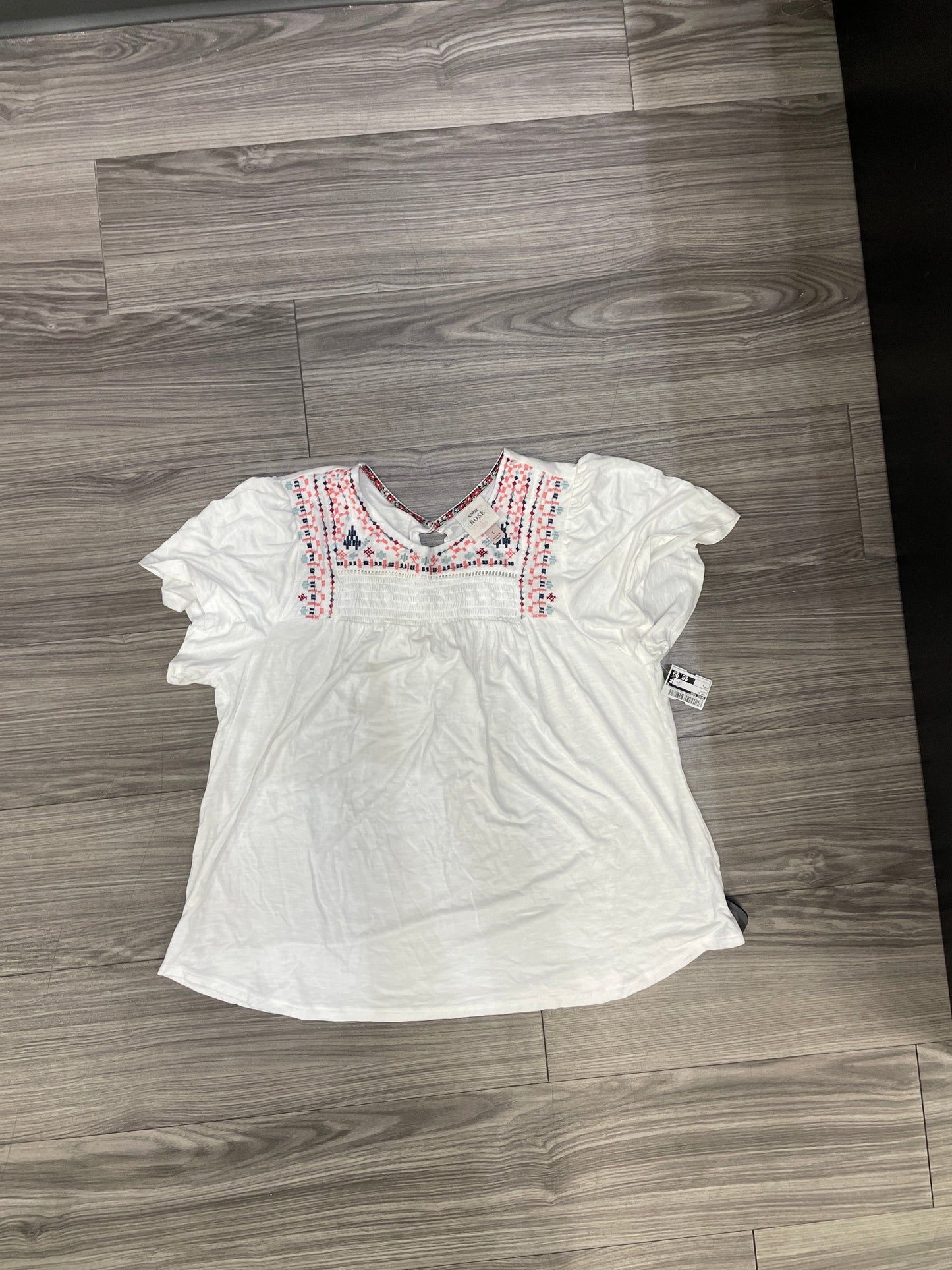 White Top Short Sleeve Knox Rose, Size L