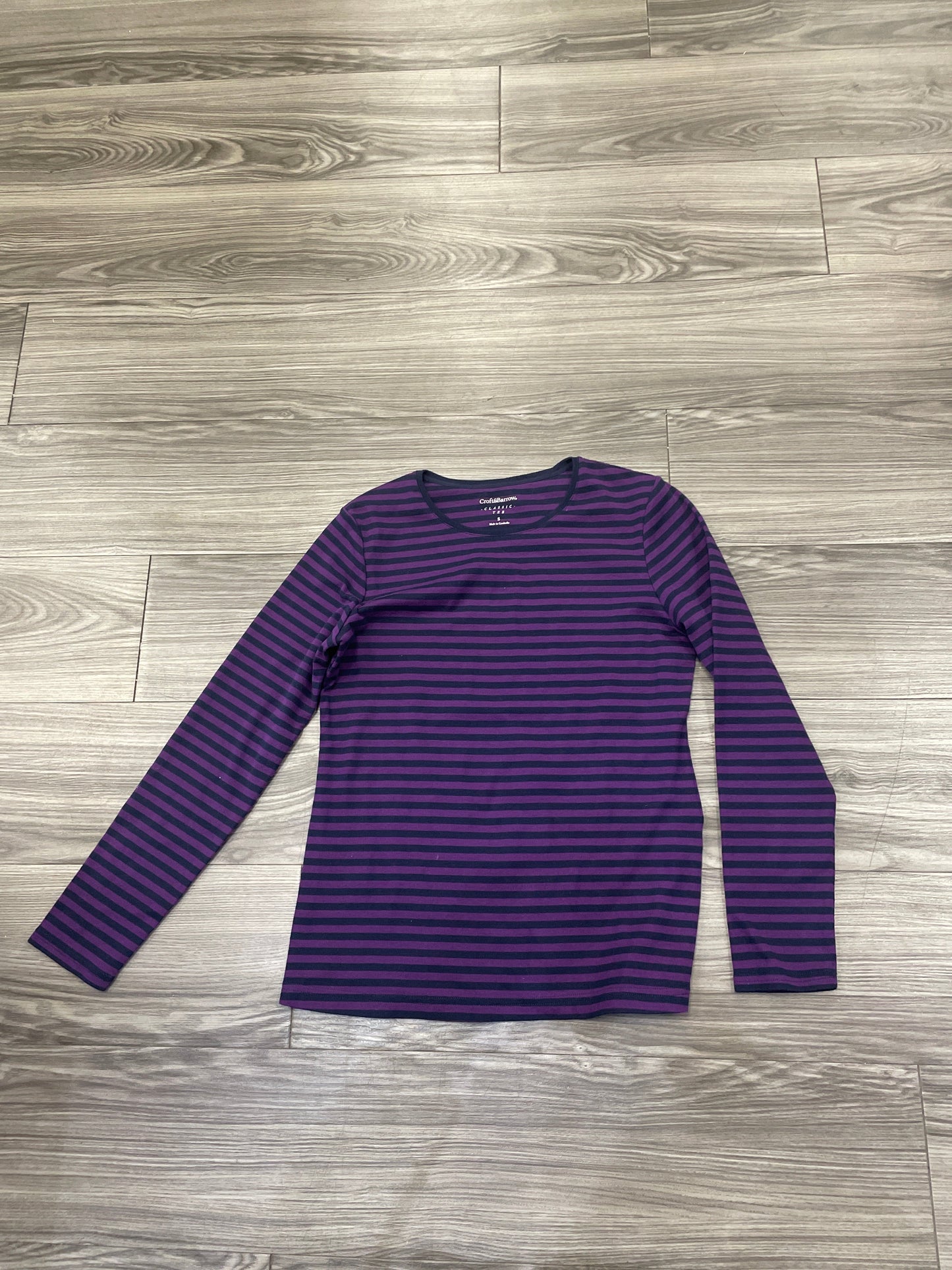 Top Long Sleeve By Croft And Barrow In Striped Pattern, Size: S