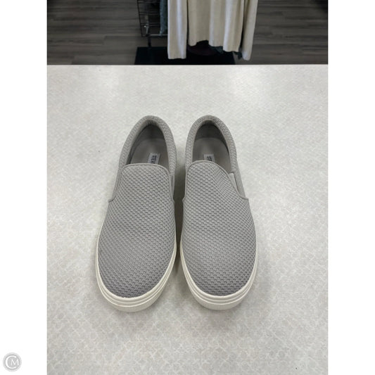 Shoes Flats By Steve Madden In Grey, Size: 7.5