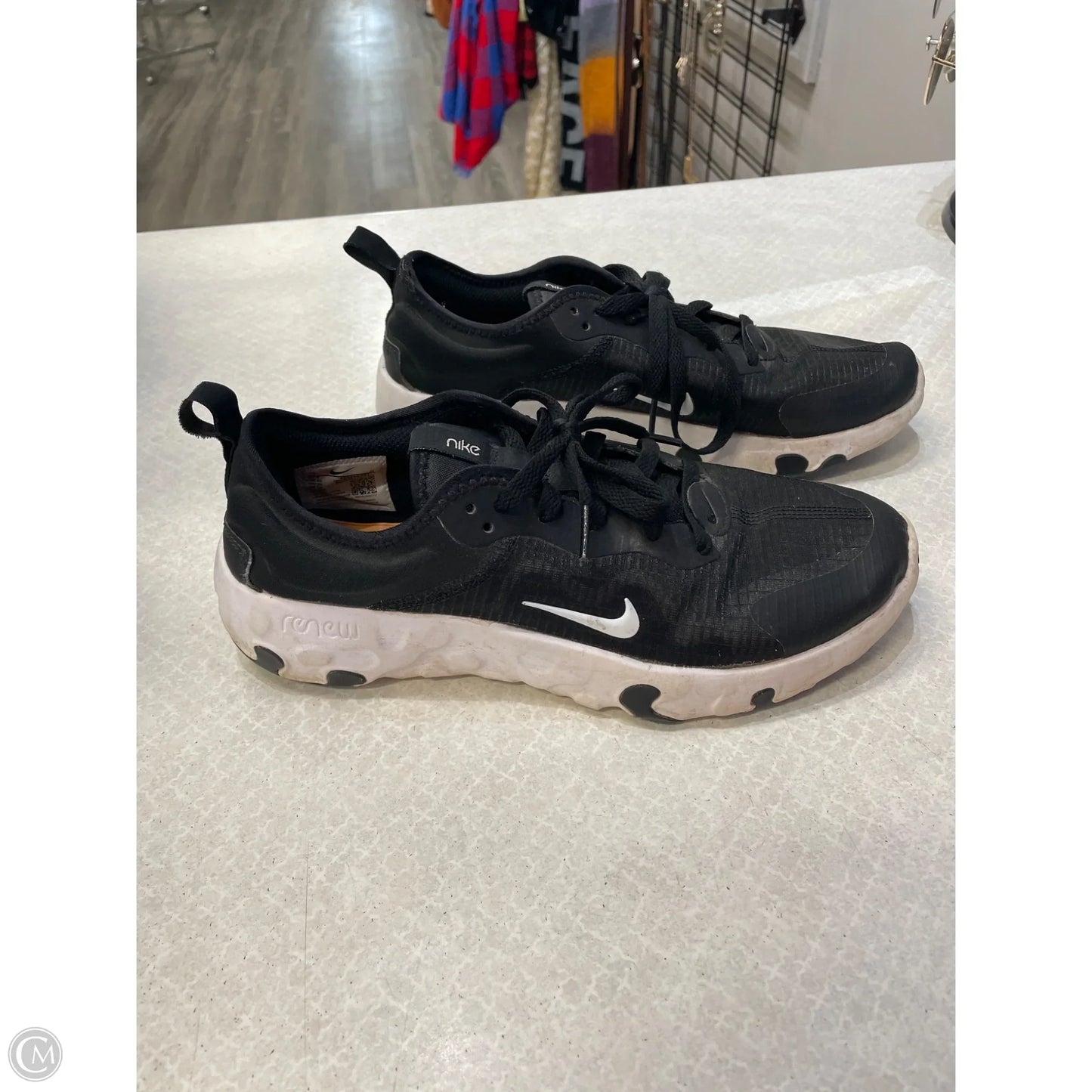 Shoes Athletic By Nike In Black, Size: 7